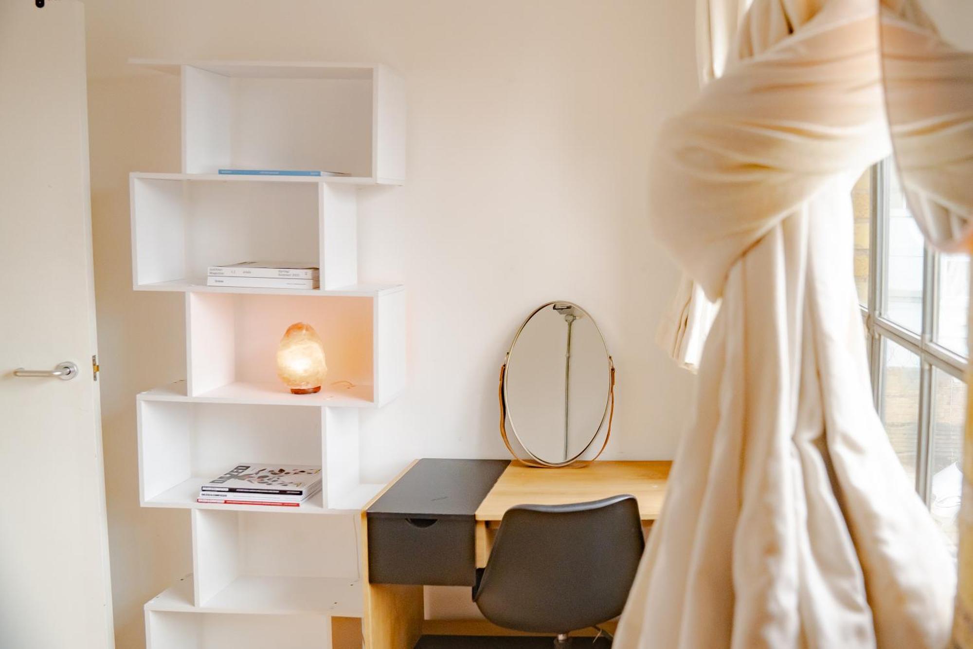 Loft Style Apartment Near O2, Abba Voyage, Excel London Exteriör bild