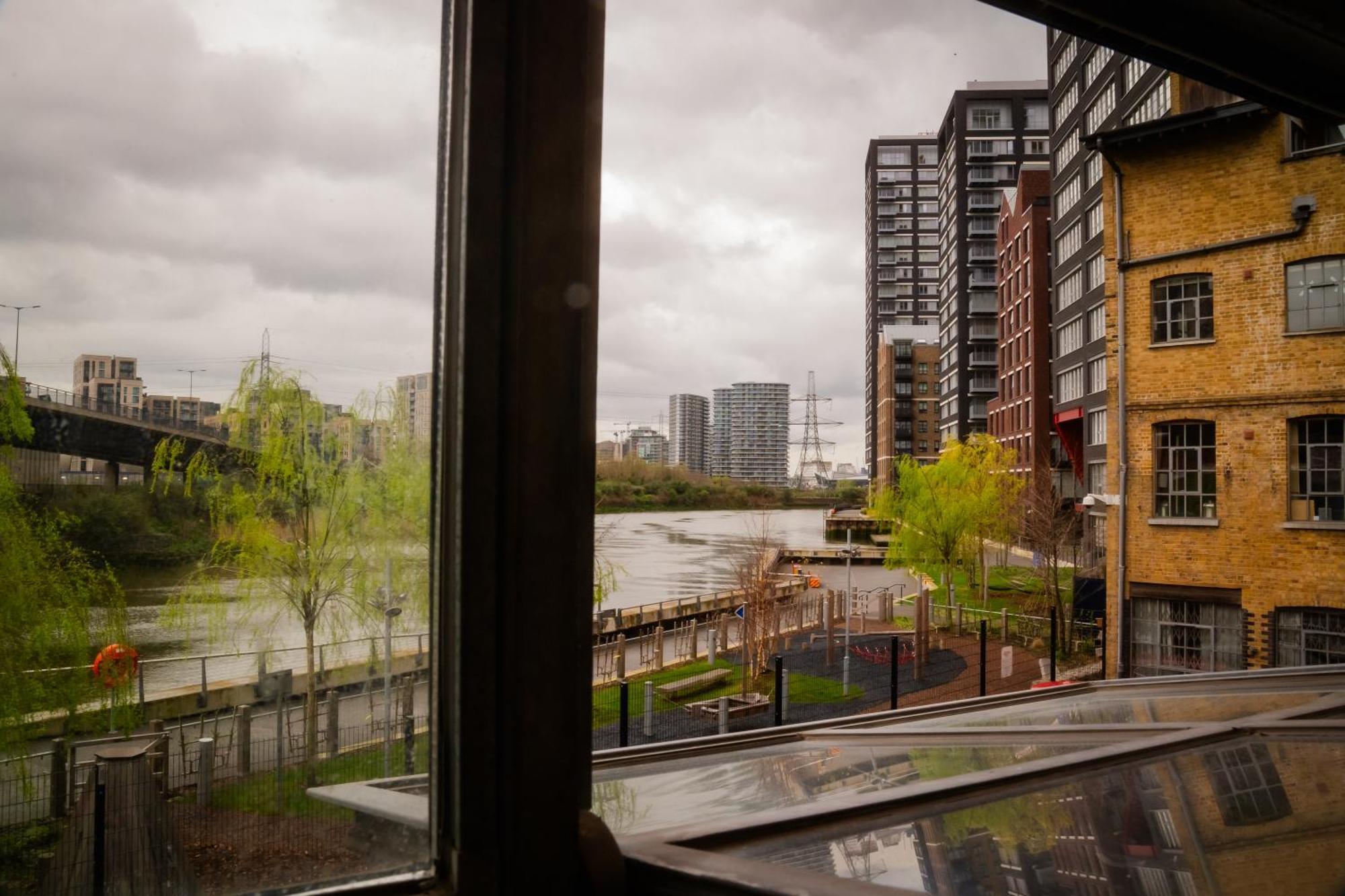 Loft Style Apartment Near O2, Abba Voyage, Excel London Exteriör bild